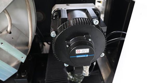 Двигатель и драйверы